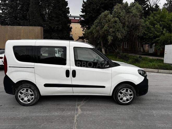 Fiat Doblo 2019, 200,000 km - 1.4 л - Bakı