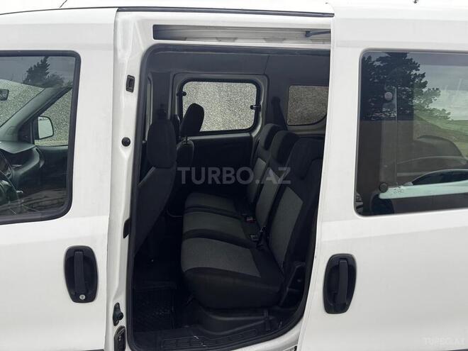 Fiat Doblo 2019, 200,000 km - 1.4 л - Bakı