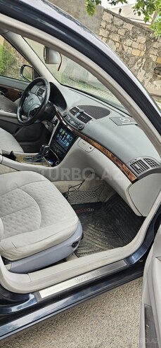 Mercedes E 220 d 2002, 345,678 km - 2.2 l - Tovuz