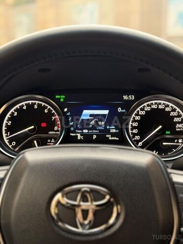 Toyota Camry 2022, 18,200 km - 2.5 л - Bakı