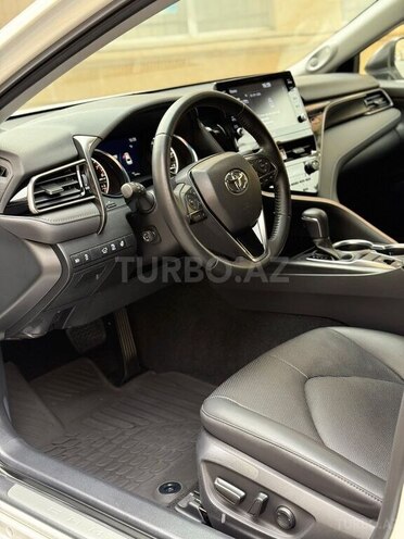 Toyota Camry 2022, 18,200 km - 2.5 л - Bakı