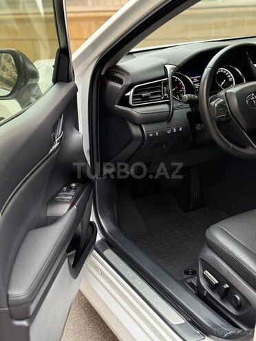 Toyota Camry 2022, 18,200 km - 2.5 л - Bakı
