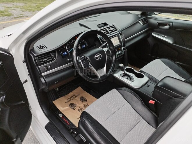 Toyota Camry 2013, 131,000 km - 2.5 l - Şəki