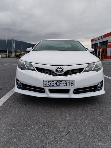 Toyota Camry 2013, 131,000 km - 2.5 l - Şəki