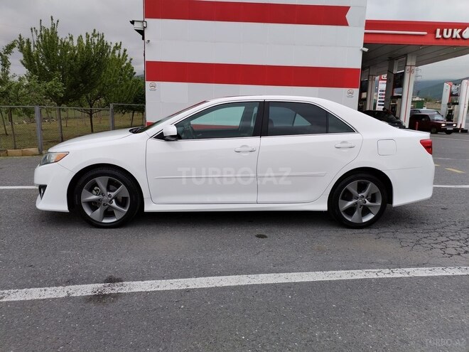 Toyota Camry 2013, 131,000 km - 2.5 l - Şəki