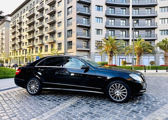 Mercedes E 220 d 2012, 210,000 km - 2.2 l - Bakı