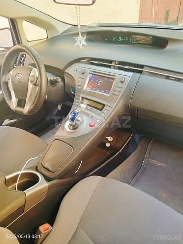 Toyota Prius 2014, 358,884 km - 1.8 l - Bakı