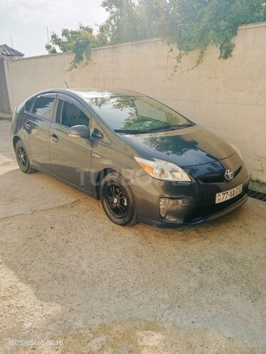 Toyota Prius 2014, 358,884 km - 1.8 l - Bakı