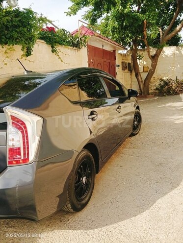 Toyota Prius 2014, 358,884 km - 1.8 l - Bakı