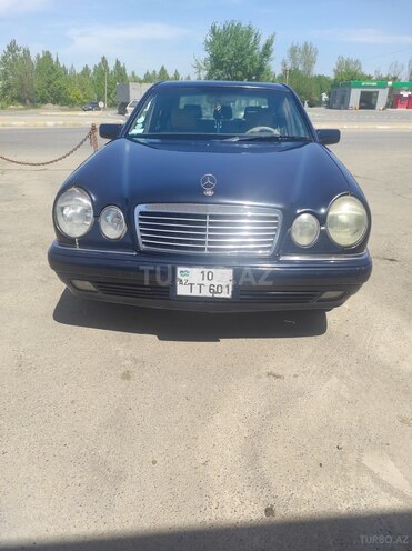 Mercedes E 320 1996, 245,100 km - 3.2 l - İmişli