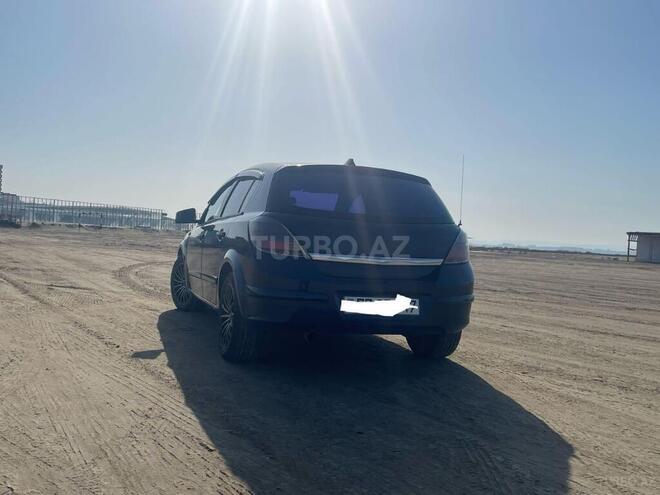 Opel Astra 2007, 300,000 km - 1.3 l - Qazax