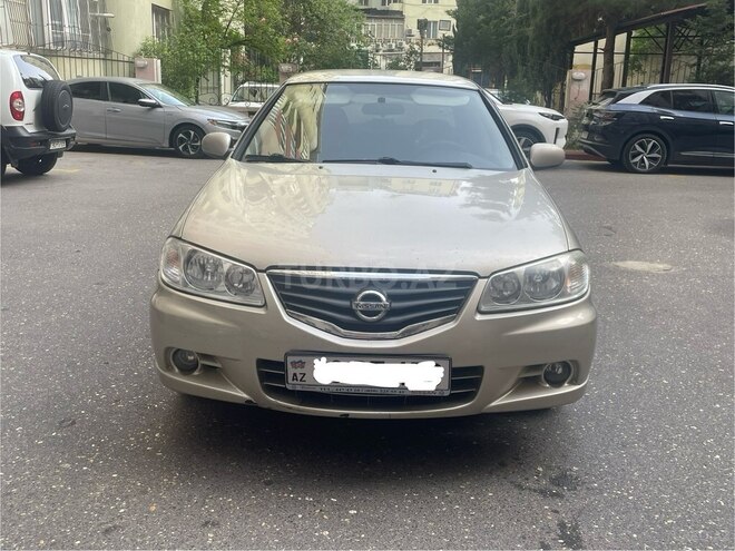 Nissan Sunny 2010, 230,000 km - 1.6 л - Bakı