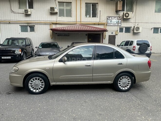 Nissan Sunny 2010, 230,000 km - 1.6 л - Bakı