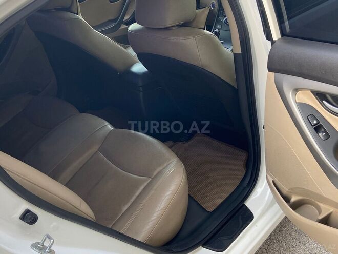 Hyundai Elantra 2014, 195,200 km - 1.8 л - Sumqayıt
