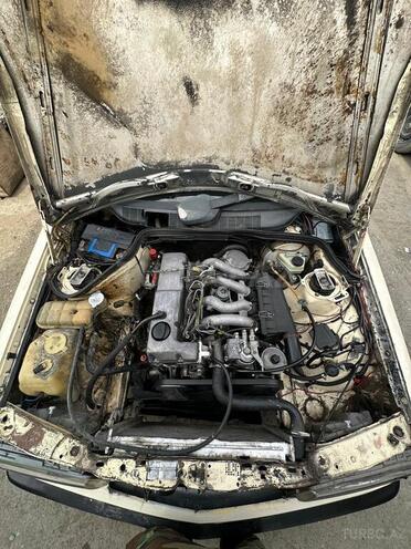 Mercedes 190 1990, 300,000 km - 2.0 l - Bakı