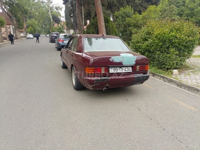 Mercedes 190 1990, 250,000 km - 2.0 l - Şəmkir