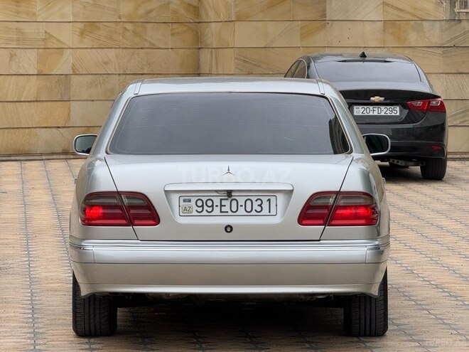Mercedes E 220 d 2000, 214,500 km - 2.2 l - Gəncə