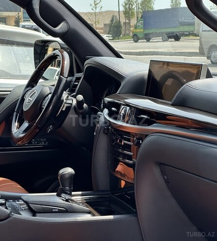 Lexus LX 570 2017, 109,000 km - 5.7 l - Bakı
