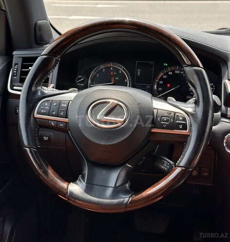 Lexus LX 570 2017, 109,000 km - 5.7 l - Bakı