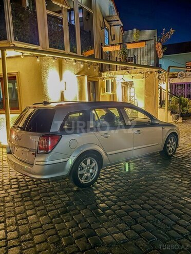Opel Astra 2005, 248,000 km - 1.8 l - Bakı