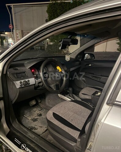 Opel Astra 2005, 248,000 km - 1.8 l - Bakı