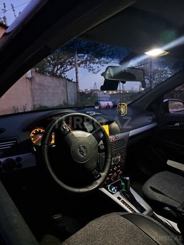 Opel Astra 2005, 248,000 km - 1.8 l - Bakı