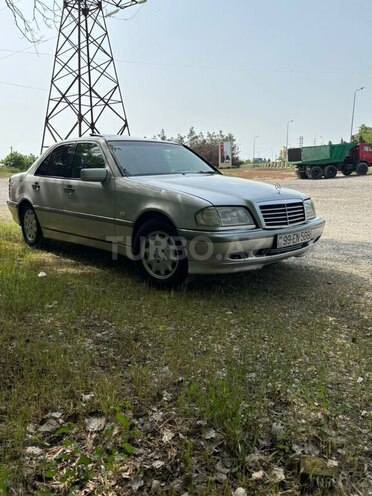 Mercedes C 200 1999, 350,000 km - 2.0 л - Kürdəmir