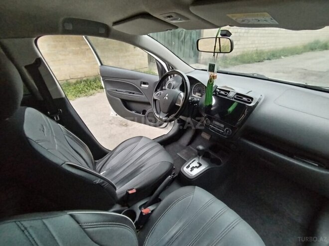 Mitsubishi Attrage 2015, 165,000 km - 1.2 л - Gəncə