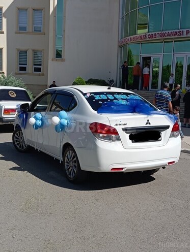 Mitsubishi Attrage 2015, 165,000 km - 1.2 л - Gəncə
