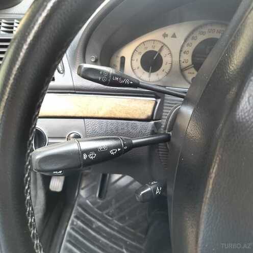 Mercedes E 220 d 2002, 290,000 km - 2.2 l - Bakı