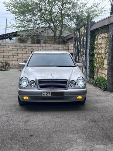 Mercedes E 200 1997, 277,000 km - 2.0 l - Göyçay