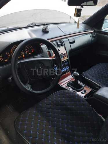 Mercedes E 200 1997, 277,000 km - 2.0 l - Göyçay