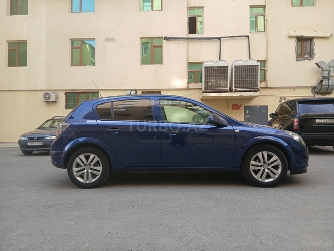 Opel Astra 2009, 335,000 km - 1.3 l - Bakı