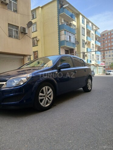 Opel Astra 2009, 335,000 km - 1.3 l - Bakı