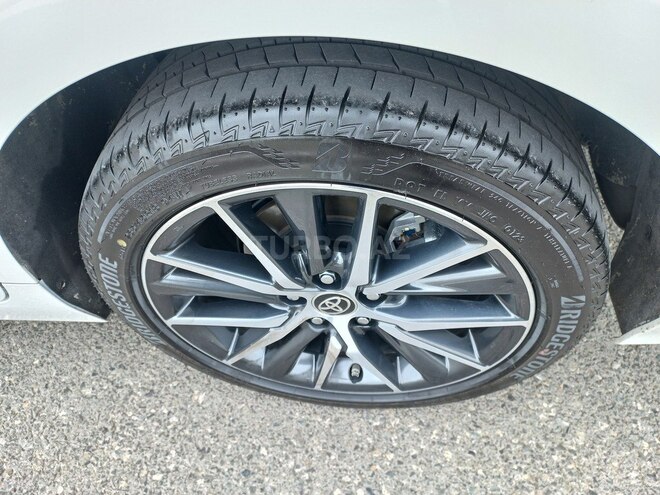 Toyota Camry 2023, 15,500 km - 2.5 l - Bakı