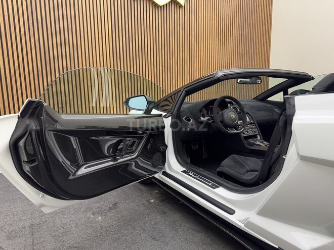 Lamborghini Gallardo-10
