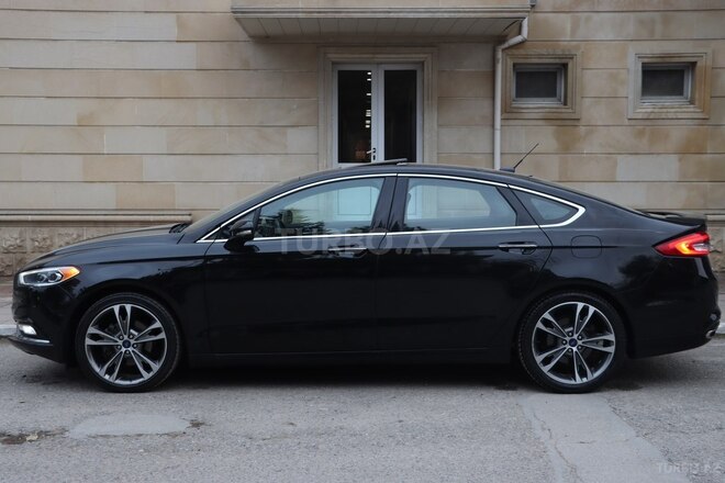 Ford Fusion (North America) 2016, 194,000 km - 2.0 l - Salyan