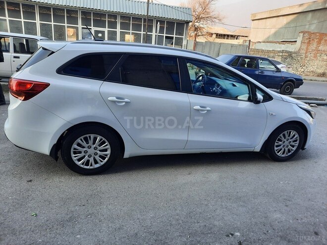 Kia Ceed SW-2