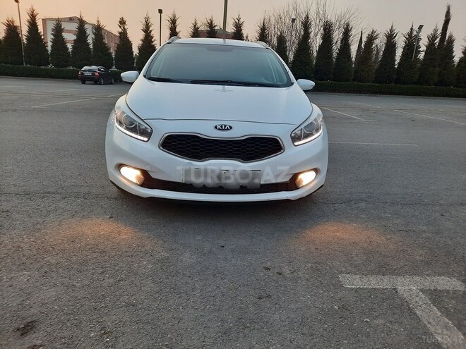Kia Ceed 2014, 200,000 km - 1.6 l - Şəki