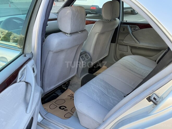 Mercedes E 220 d 1999, 218,000 km - 2.2 л - Gəncə