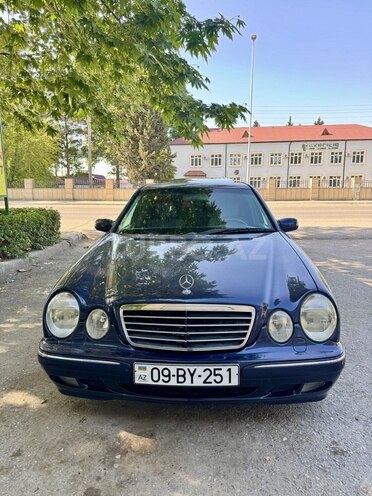 Mercedes E 240 1999, 336,000 km - 2.4 l - Bərdə