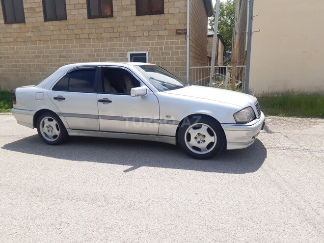 Mercedes C 220 1998, 590,000 km - 2.2 l - Şamaxı
