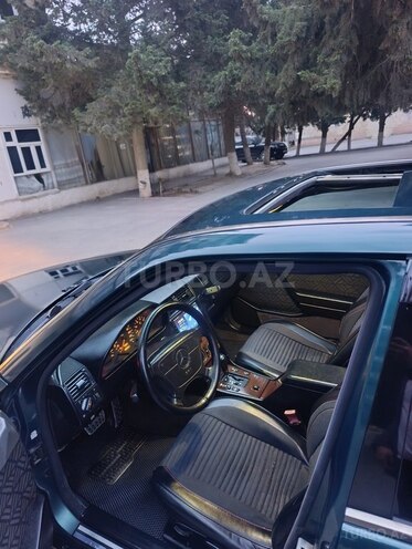 Mercedes C 220 1995, 290,000 km - 2.2 l - Bakı