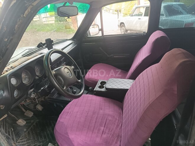 LADA (VAZ) Niva 1982, 200,000 km - 1.6 l - Yardımlı