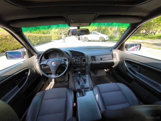 BMW 320 1993, 427,000 km - 2.0 l - Bakı