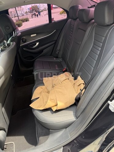 Mercedes E 220 d 2017, 168,000 km - 2.0 l - Bakı