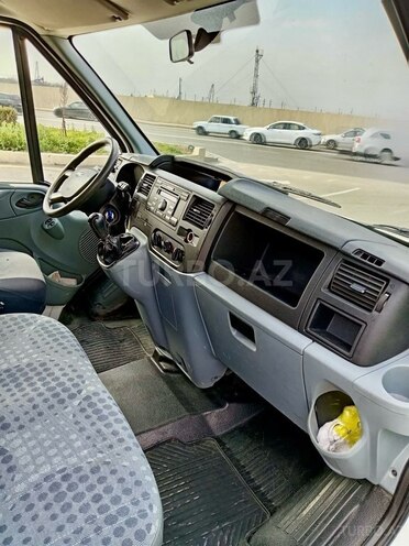 Ford Transit 2010, 215,000 km - 2.2 л - Bakı