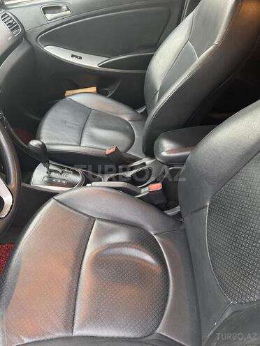 Hyundai Accent 2014, 208,500 km - 1.6 л - Sabirabad