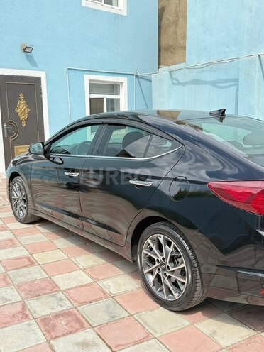 Hyundai Elantra 2020, 115,000 km - 2.0 l - Bakı