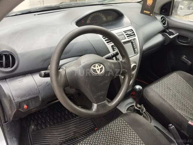 Toyota Yaris 2008, 92,966 km - 1.3 л - Bakı